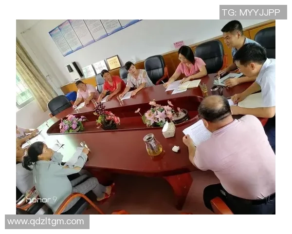 重庆足球队灵活性分析与战术调整的深度探讨与展望